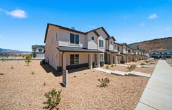 2189 S Tower Bridge Dr, Washington, UT 84780