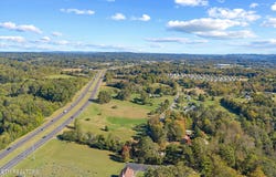 Sinking Springs Rd, Clinton, TN 37716