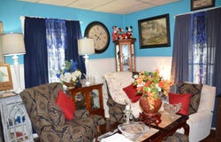 1243 E Thoman Street, Springfield, MO 65803