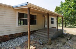 1186 Highway 166, Caney, KS 67333