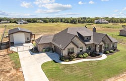 953 County Road 4764, Boyd, TX 76023