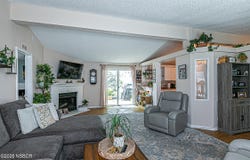 1317 N V Street, Lompoc, CA 93436