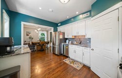 1114 Main Street, Evanston, IL 60202