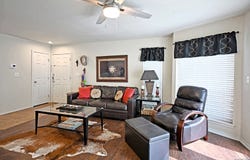 730 E Mather St, New Braunfels, TX 78130