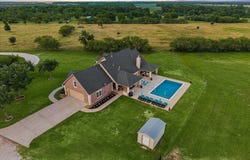 2258 Maler Road, Sealy, TX 77474