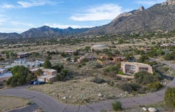 622 Cougar Loop NE, Albuquerque, NM 87122