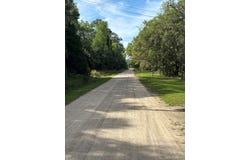 Linda St, Inglis, FL 34449