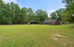 16 Shelton Cedar Rd, MOSELLE, MS 39459