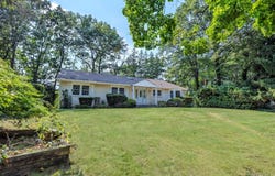 2 Erita Lane, Smithtown, NY 11787