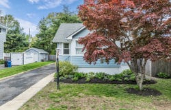 1 Tiensch Avenue, Leonardo, NJ 07737