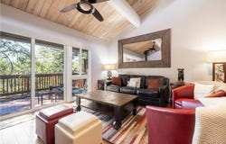 861 Thrush Drive, Big Bear Lake, CA 92315