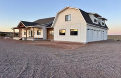 835 Apple Blossom Lane, Snowflake, AZ 85937