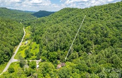 72 Bothy Road, Brevard, NC 28712