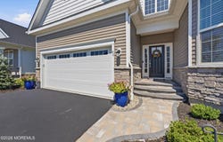 40 Emerald Road, New Egypt, NJ 08533