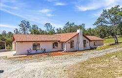 42704 Deep Forest Drive, Coarsegold, CA 93614