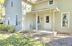 602 E Main St, Rockwell, IA 50469