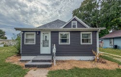 907 Central Avenue, Tilton, IL 61833