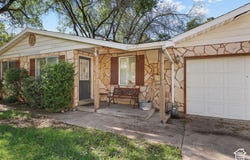 1731 VALLEY VIEW Dr, Layton, UT 84040
