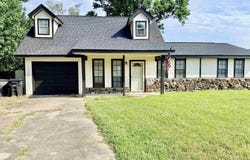 46 Wright Circle, Jacksonville, AR 72076