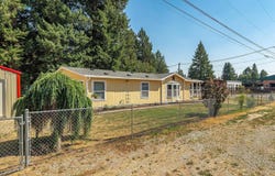 104 N Stevens Ave, Deer Park, WA 99006