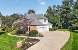 7730 Inverness Glens Drive, Fort Wayne, IN 46804-3831