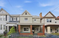 4218 Winterburn Avenue, Greenfield, PA 15207