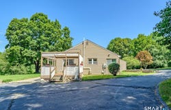 689 Squaw Rock Road, Plainfield, CT 06354