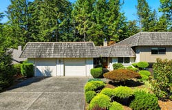 242 GREENRIDGE Dr, LakeOswego, OR 97035