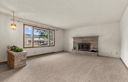 1229 E PERSHING Street, APPLETON, WI 54911