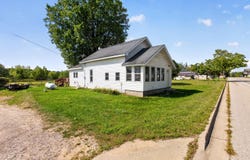 8429 U.S. 10, Chase, MI 49623