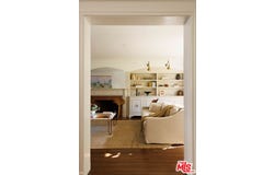 604 S Arden Blvd, Los Angeles, CA 90005