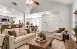 2121 Stone Moss Lane, Grapevine, TX 76051
