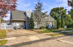 417 AUDUBON Avenue, AUDUBON, NJ 08106