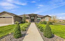 72305 E Reata Rd, Kennewick, WA 99338