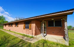 19761 N State Highway 34, Terrell, TX 75161
