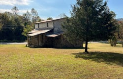 341 Ky 930, Artemus, KY 40903