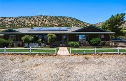 1661 Twin Butte, Acton, CA 93551