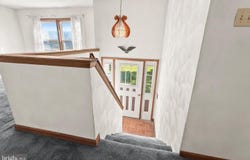 30 SUGARBOOT LN, HANOVER, PA 17331