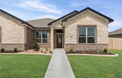 126 Lasso Loop, Lorena, TX 76655