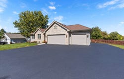 6168 WEEPING WILLOW Lane, ROSCOE, IL 61073