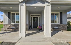 19555 S Robinson Rd, Melba, ID 83641