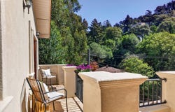 6700 Moore Dr, Oakland, CA 94611