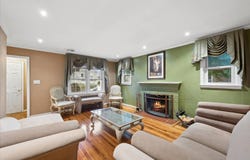 38 Tennessee Ave, Hempstead, NY 11550