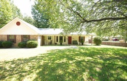 6988 Mcclure Rd, Texarkana, AR 71854