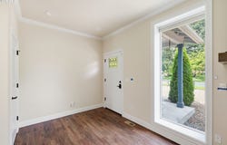 106 HANSEN Ln, Eugene, OR 97404