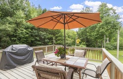18 Lawrence St, Pepperell, MA 01463