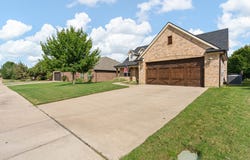 3137 Shoreline Drive, Burleson, TX 76028
