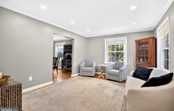 19 HARMIL Road, BROOMALL, PA 19008