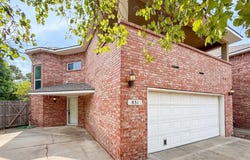 831 Rambling Oaks Drive, Norman, OK 73072