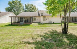 8310 E 190th Street, Belton, MO 64012
